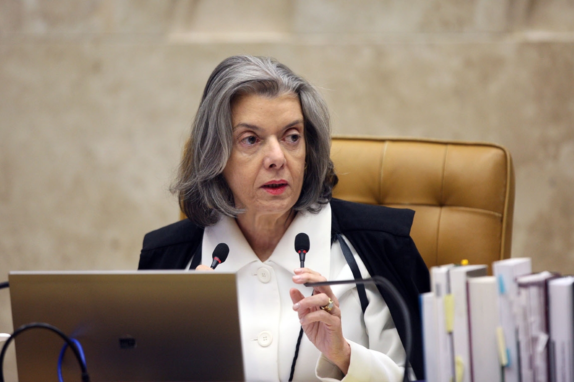 Ministra Cármen Lúcia vota por inconstitucionalidade de MP que reduz área protegida. Foto: Nelson Jr./SCO/STF.